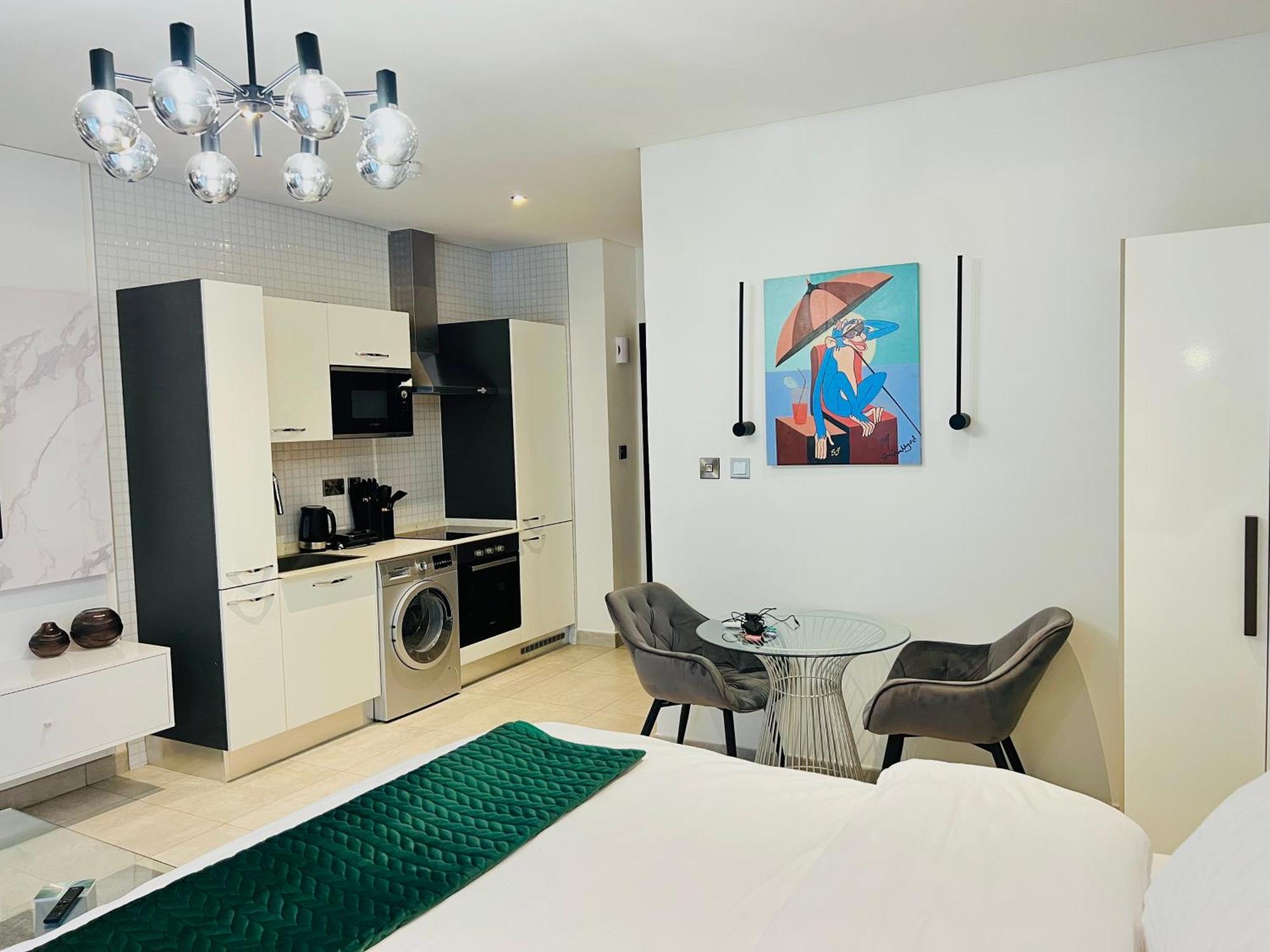 The Signature Apartments, Accra Ghana Exterior photo